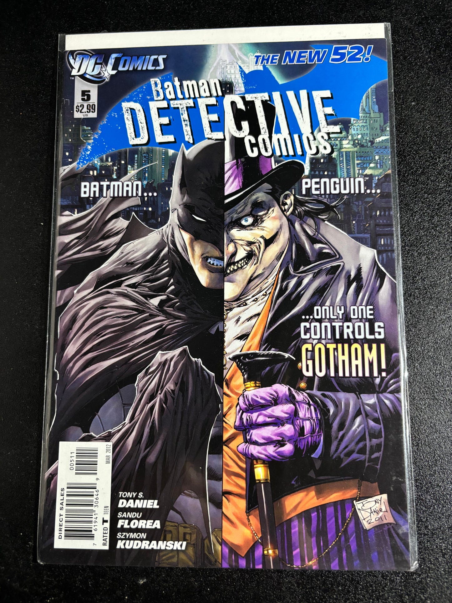 Detective Comics #5 – January 2012 (DC Comics, The New 52!)